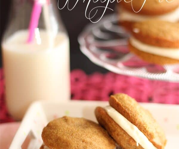 Pumpkin Spice Whoopie Pie