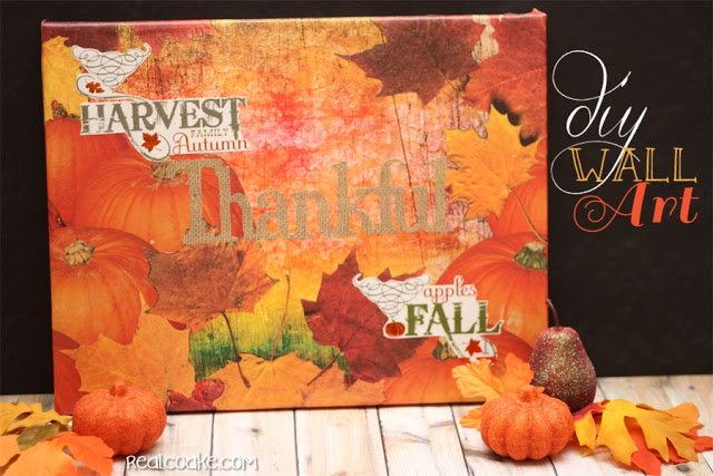 Beautiful, easy to create and inexpensive DIY wall art - perfect for each Thanksgiving decorations