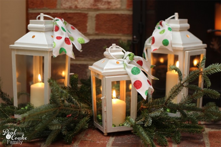 Christmas decorating ideas for your Christmas mantel from #RealCoake #Christmas #Decorating #Mantel