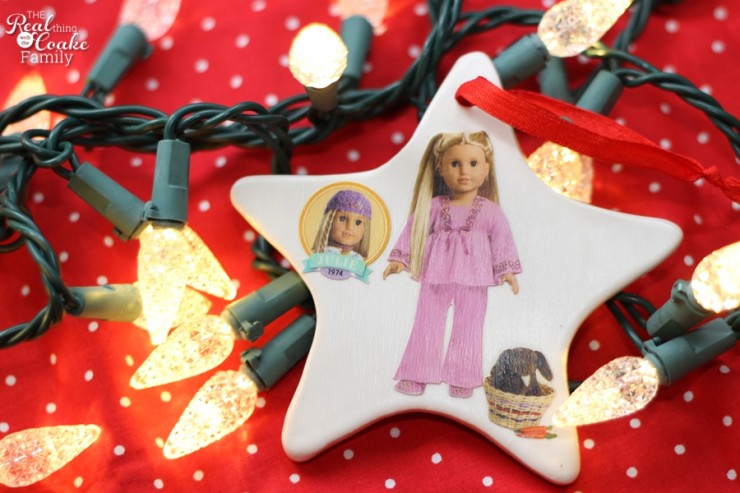 American Girl crafts to make Homemade Christmas Ornaments. Perfect easy and inexpensive craft to make with or for the American Girl Doll lover in your life. #Homemade #Christmas #Ornament #AmericanGirlDoll #Crafts