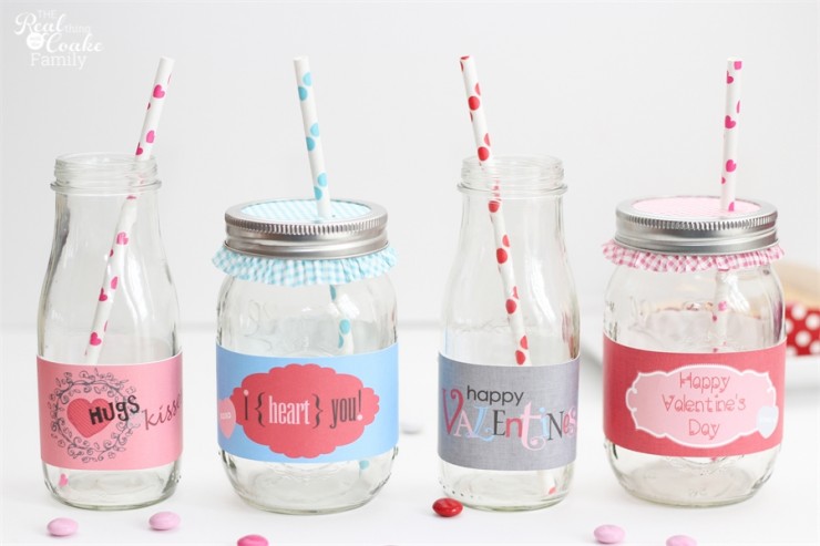 Valentine's Day Ideas to add a cute touch to the day. Free printable to cut out and wrap around glasses. #Valentines #Printable 
