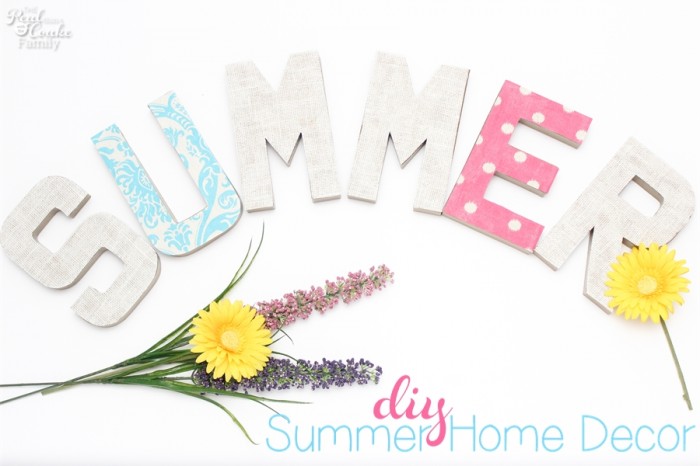 So pretty! Love this idea! Make your own gorgeous summer DIY home decor. #Crafts #DIY #HomeDecor #RealCoake