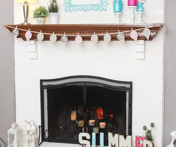 Summer Mantel Decorating Ideas