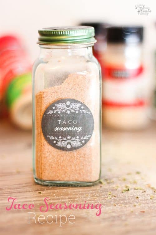 I love recipes to make my own seasoning and save a ton of money. This is a recipe to make your own taco seasoning. It is inexpensive, natural and easy too!