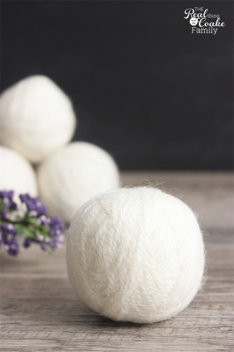 How to make your own wool dryer balls. Full tutorial. #DryerBalls #RealCoake #Wool