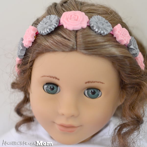 Fabulous Half-Up Twists Hairstyle For American Girl Dolls! (Click through  for tutorial) | American girl hairstyles, American girl doll hairstyles,  Hair styles