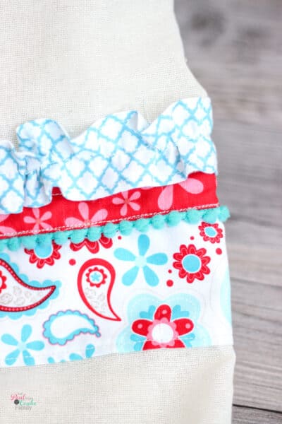 Tutorial and Pattern for How to Make Cute Flour Sack Towels