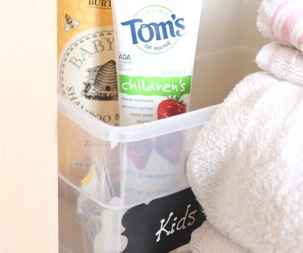 Linen Closet Organization – Maximizing Small Spaces