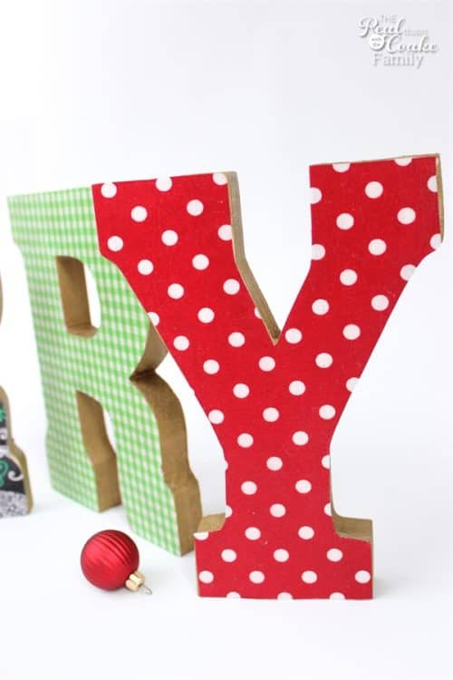 These Merry Letters are the cutest DIY Christmas Decorations! They are an easy craft with endless possibilities. Fun!