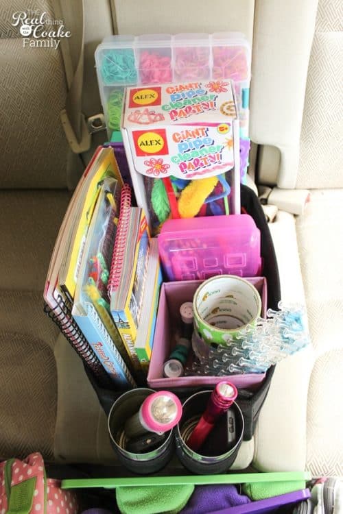 These are some amazing Road Trip ideas for kids! Great ways to keep them entertained and most of them are not electronics but crafts and fun creative ideas. 