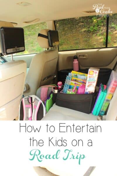 These are some amazing Road Trip ideas for kids! Great ideas for entertaining kids in the car and most of them are not electronics but crafts and fun creative ideas.