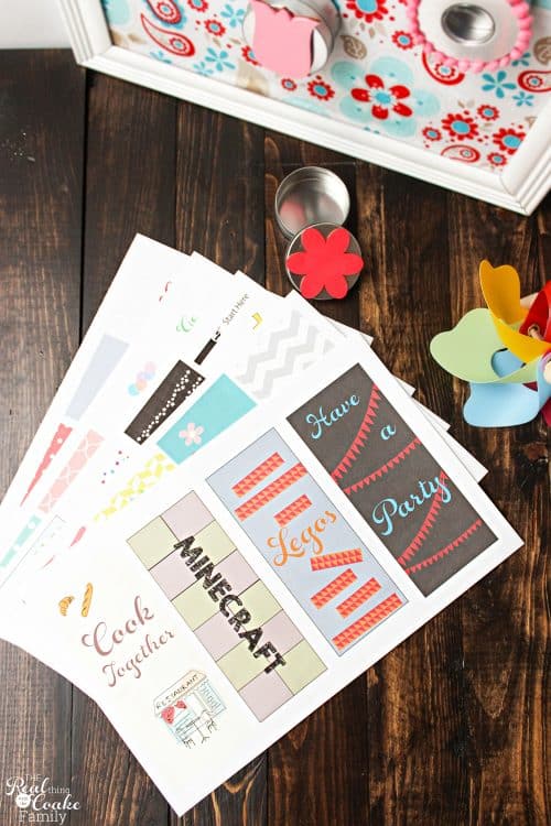 I am always looking for great activities for kids that we can do together. These free printable ideas are so cute and perfect for this summer. 