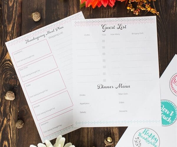 Printable Thanksgiving Menu and Guest Planner
