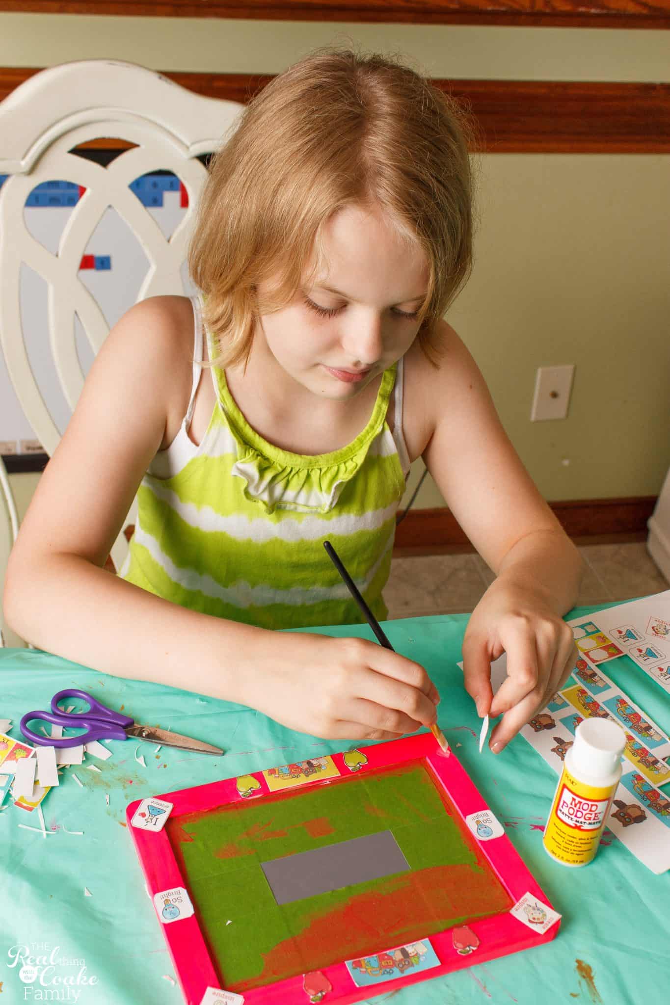 cute-diy-back-to-school-american-girl-doll-crafts