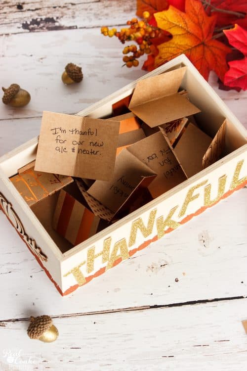 Such a cheap and cute DIY Thanksgiving decorations. I love easy crafts and ideas for decorating my home, especially with this element of gratitude. 