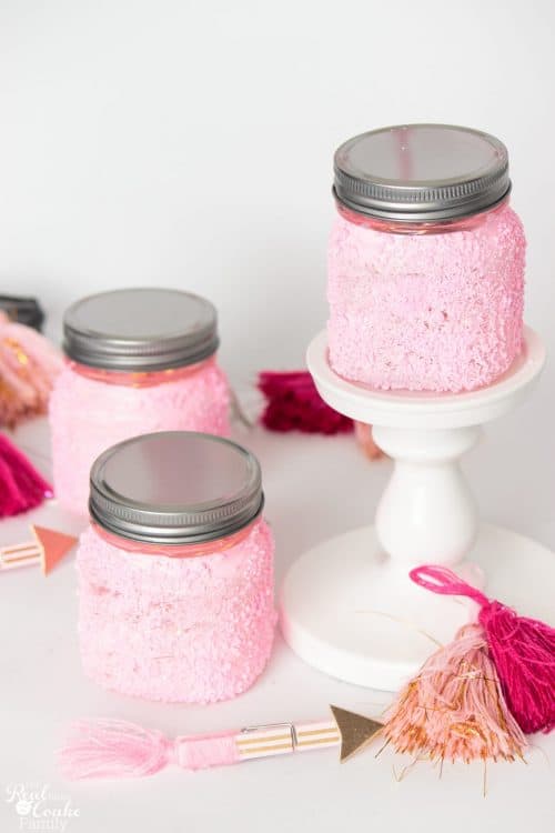 Awesome! DIY Light jars that are so cute and perfect for my Valentine's Day decor. Love that it teaches how to dye Epsom Salts. So amazing and easy!