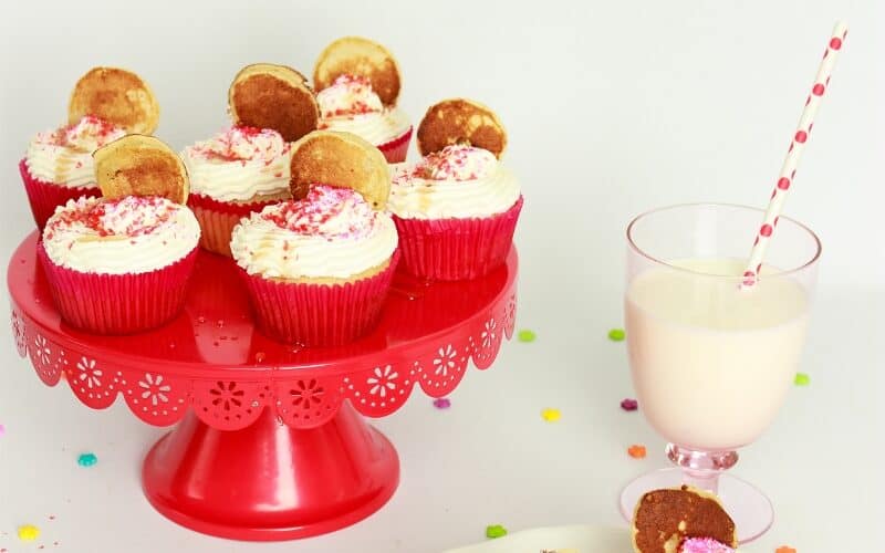 Easy Pancake recipe to make Pancake Cupcakes