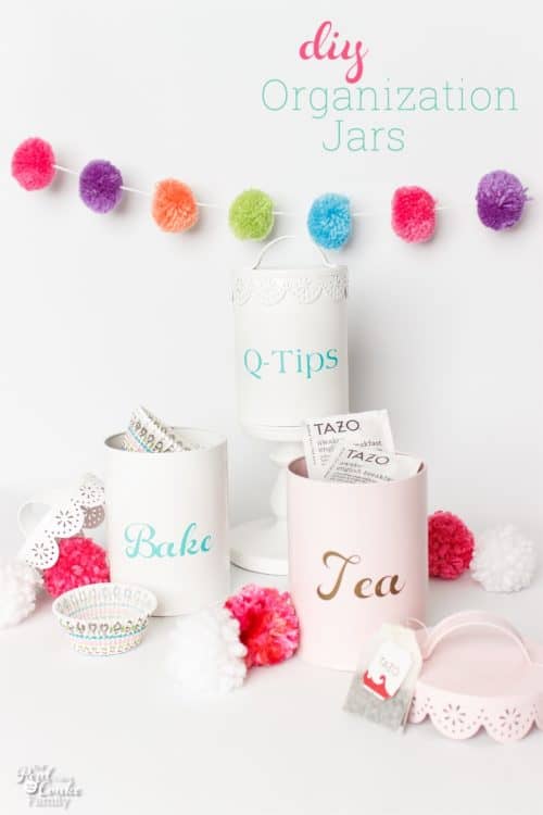 These are 17 great DIY and craft ideas covering things like decorating a tween bedroom to gift ideas. I love the fun crafts - number 5 is amazing!