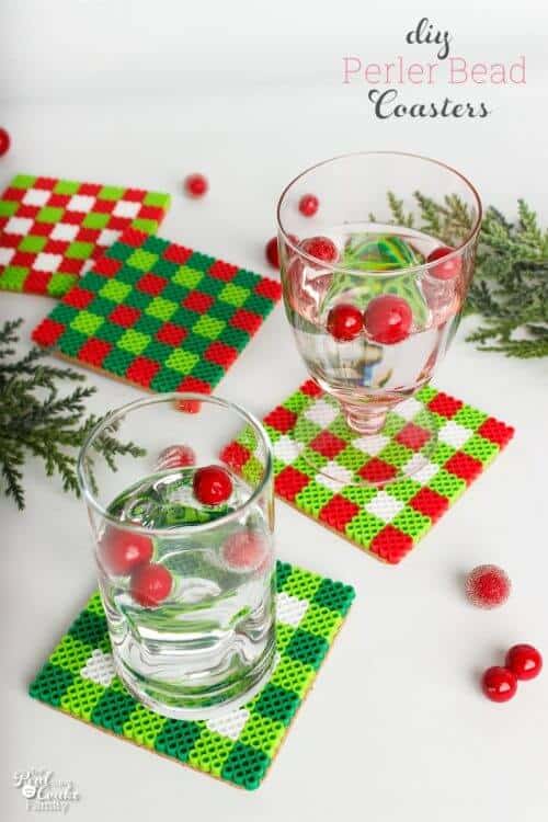 Great homemade gift ideas for Christmas! I can make these DIY Coasters as a fun hostess gift or we could even use them as fun crafts for the kids to make and then use them in our holiday decorations. 