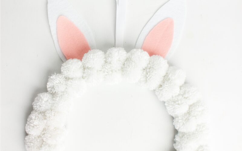 How to Make an Adorable Bunny Pom Pom Easter Wreath