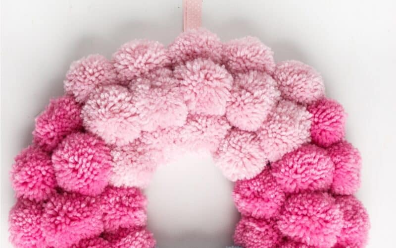How to Make a Fun Pom Pom Wreath