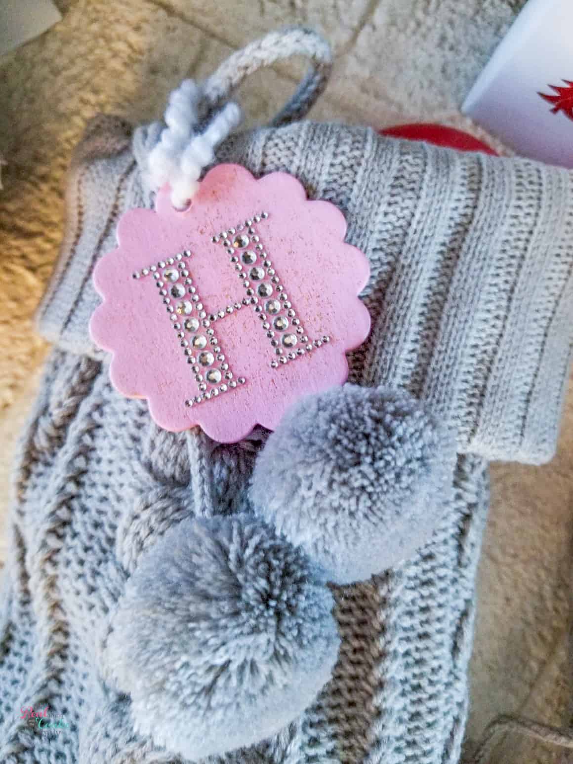 how-to-make-these-cute-personalized-stocking-tags-real-creative-real